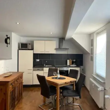 Wunderschoen Gelegene Im Zentrum Von Appartement